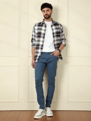 Classic Washed Blue Slim-Fit Stretch Jeans for Men - image 1
